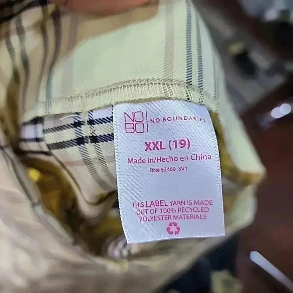 Plaid School girl  plus size mini skirt. Size XXL - Picture 3 of 8